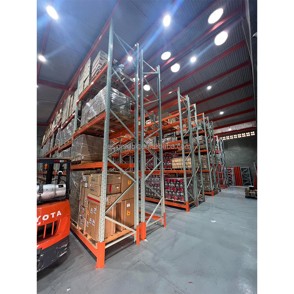 Sistema de estantes comerciais de aço reforçado sem parafusos para armazéns e indústrias, com sistema de armazenamento e paletização.