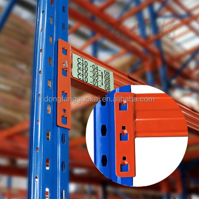 Estante porta-paletes de alta resistência para armazém, com capacidade de até 2000 kg, empilhável em cada camada.