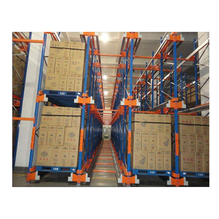 Sistema de estanteria automatizada de alta eficiência para paletização, com transporte por rádio e serviço pesado (FILO/FIFO).