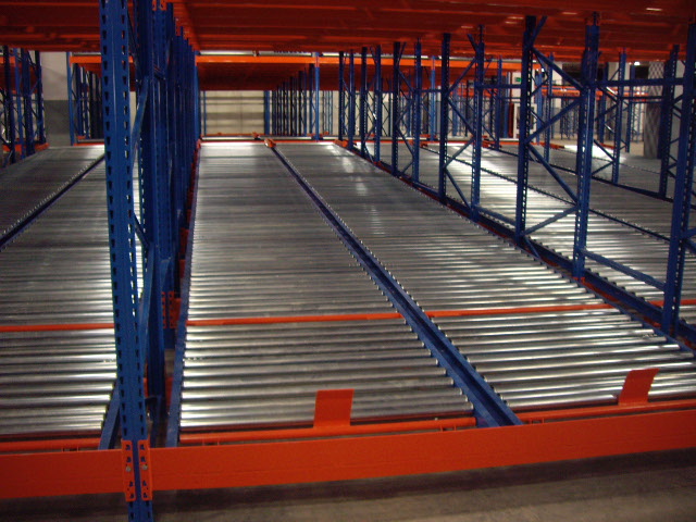 Porta-paletes de aço direto da fábrica, sistema de estanteria para caixas com fluxo por gravidade e sistema de armazenagem para separação de pedidos em armazém.