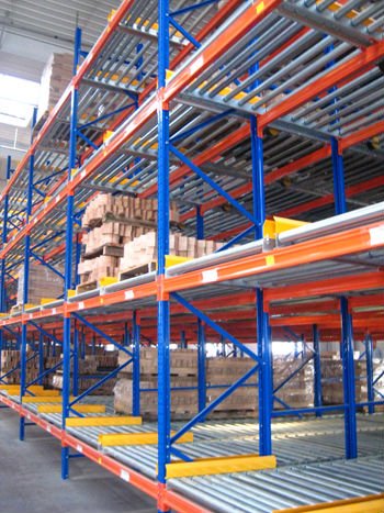 Estantes industriais personalizáveis ​​ODM para armazenamento de alta resistência, com sistema de paletização por gravidade e sistema FIFO Flow para equipamentos de armazém.