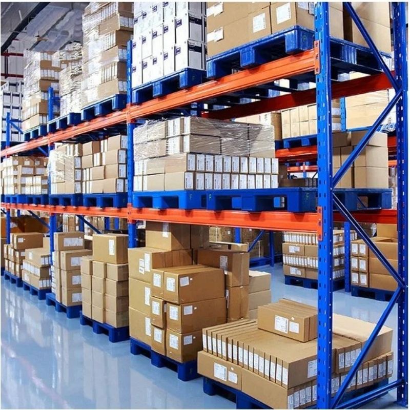Vigas de aço reforçado para armazenamento em armazém, estantes porta-paletes e prateleiras empilháveis ​​premium de 2500 kg/camada, instalação plug-in.