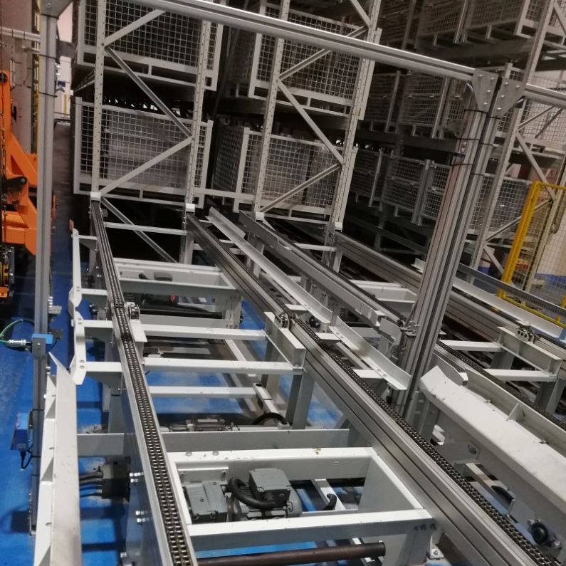 Fabricante chinês de sistemas automatizados de armazenamento, recuperação e separação de pedidos (ASRS) com robôs para carregamento unitário de paletes e prateleiras inteligentes.