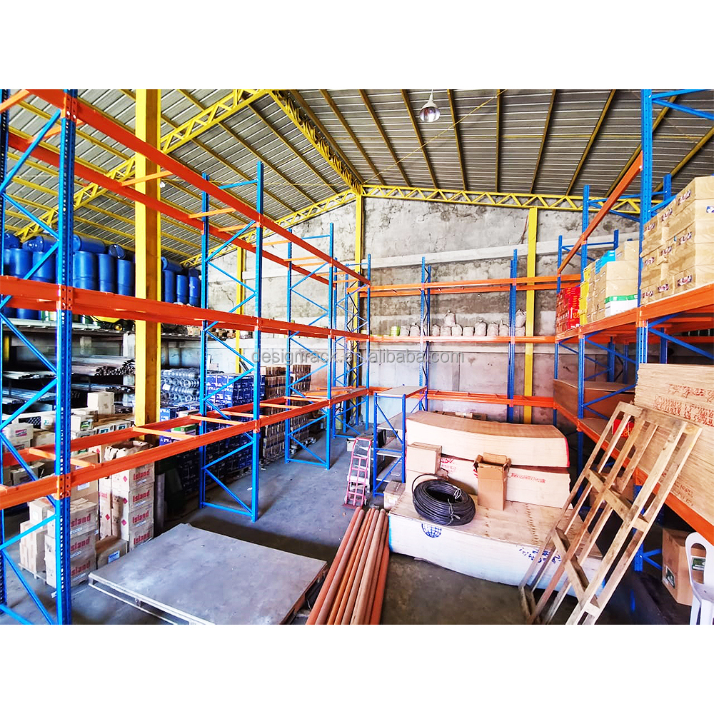 Sistema de estantes comerciais de aço reforçado sem parafusos para armazéns e indústrias, com sistema de armazenamento e paletização.