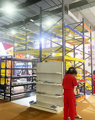 Apresentação de mezaninos estruturais na Canton Fair