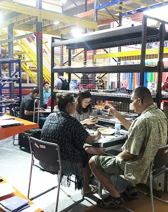 Negociação comercial durante evento global