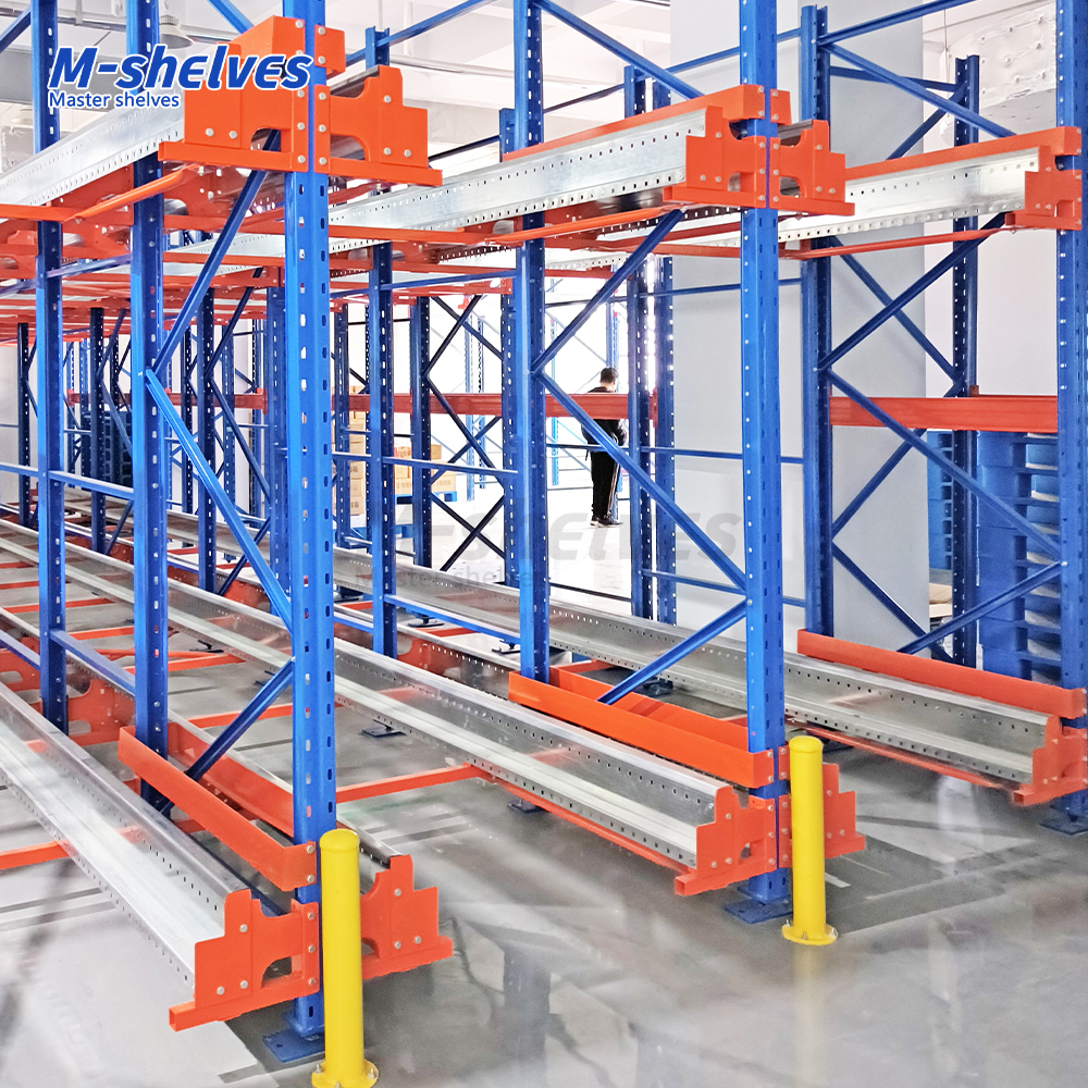 Sistema inovador de estantes com shuttle automático para armazenamento refrigerado inteligente, estantes porta-paletes de aço, estantes com shuttle automático.