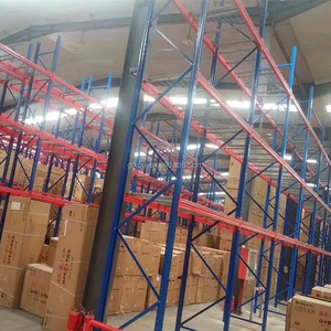 Sistema de estantes industriais desmontáveis ​​para fábrica, em aço laminado a frio de 5 camadas, com revestimento em pó epóxi, para serviço pesado. Vigas de 2000 mm de espessura.
