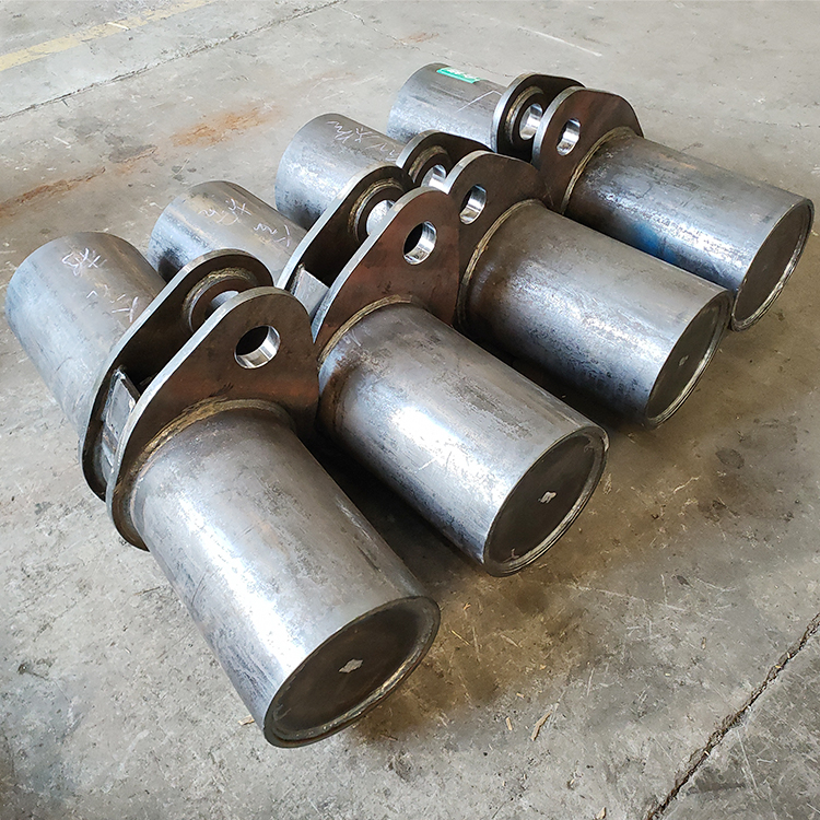 Fabricação de aço estrutural soldado de alta resistência, incluindo vigas de aço soldadas para serviço pesado e peças para estantes de armazém.