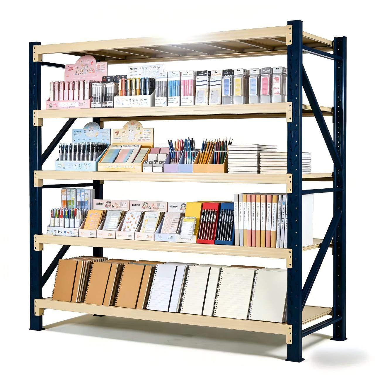 Sistema de estantes industriais de metal para armazenamento, reforçado, com 4 camadas, em aço, para armazéns. Prateleiras para paletes com múltiplos níveis.