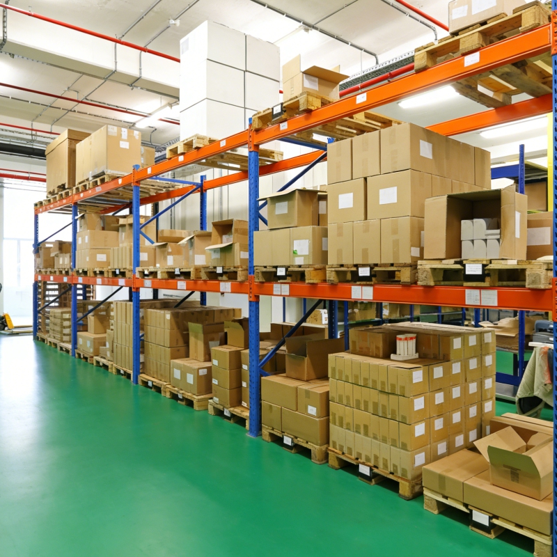 Estanteria de paletes resistente e ajustável para armazenamento em armazém, com prateleiras metálicas industriais para armazenamento de mercadorias a granel.